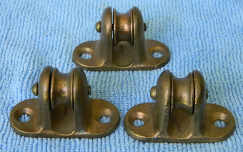 Vintage Crittenden Wilcox & Other Brass Pulley Lot, Snap, Swivel, Boat, Marine - Picture 12 of 15