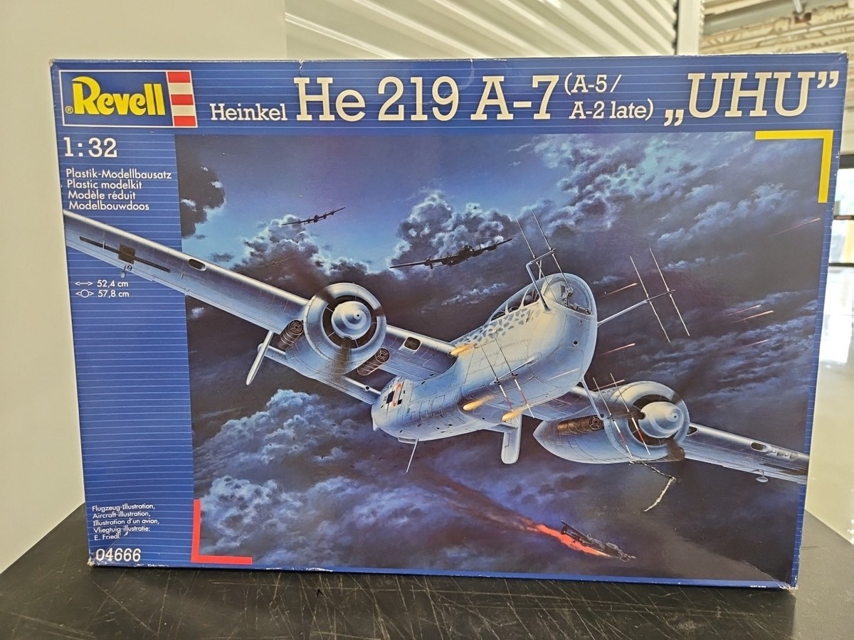 Revell 1/32 Scale Heinkel He219 A-7 (A-5/A-2 Late) UHU Airplane