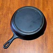 Vintage Lodge #8 (2) Cast Iron Skillet 3 Notch Heat Ring Mid 40's-50's RESTORED