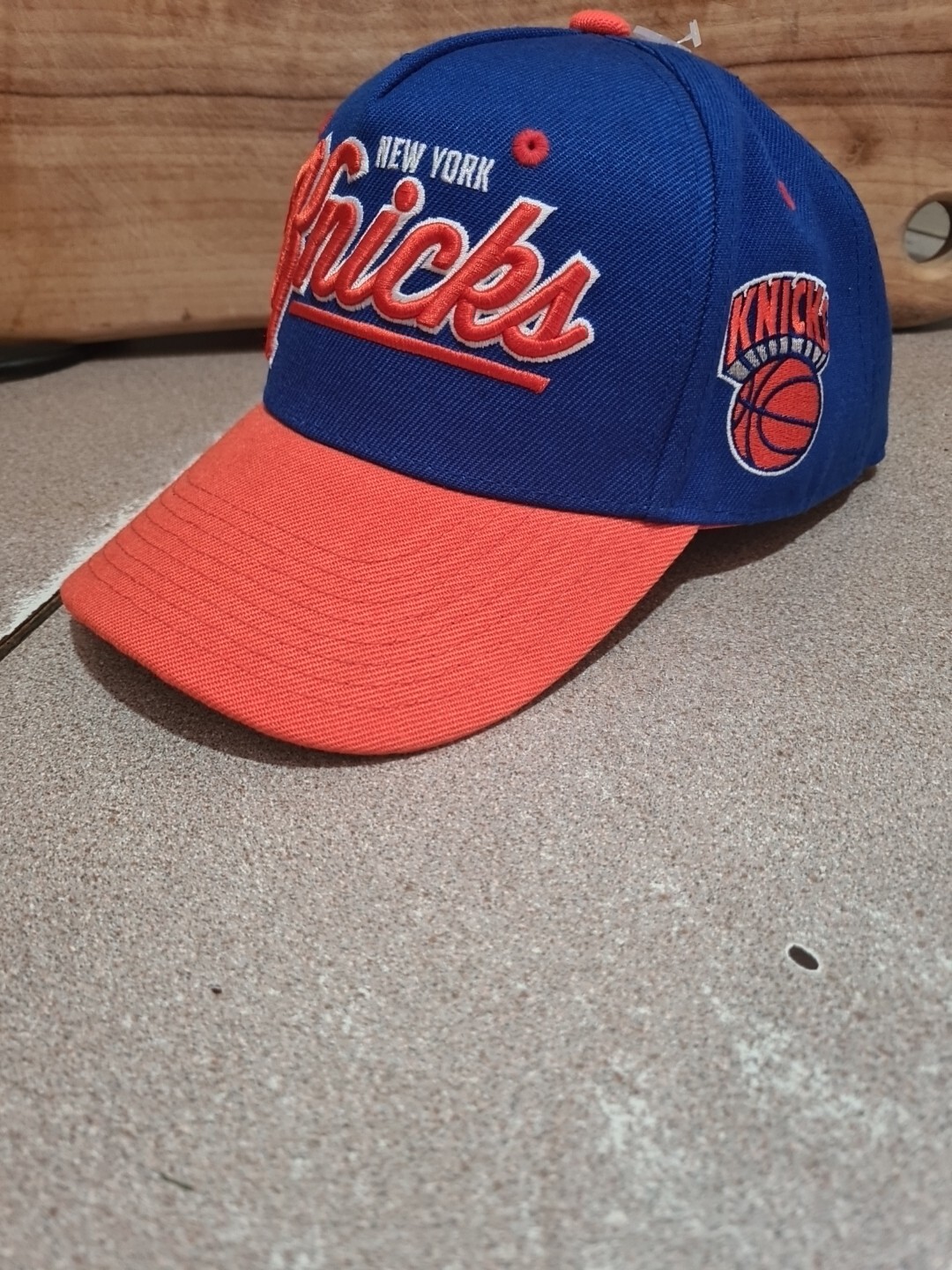 Picture 1 of 5
