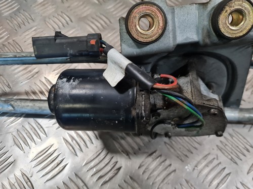 02-07 Jeep Cherokee KJ Front Windscreen Wiper Motor & Linkage GENUINE - Picture 9 of 12