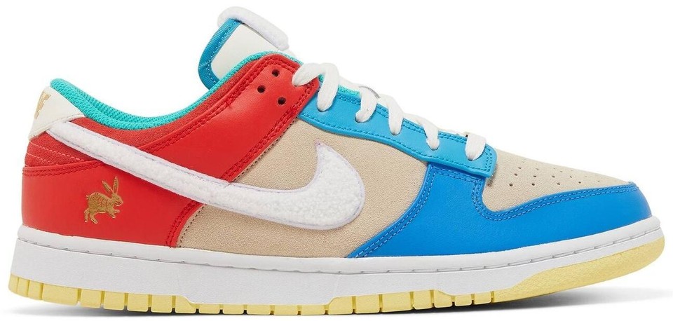 Nike Dunk Low ウサギデザイン 2011-2023 ナイキ「ダンク LOW “Year of the Rabbit”」で卯年をお祝い