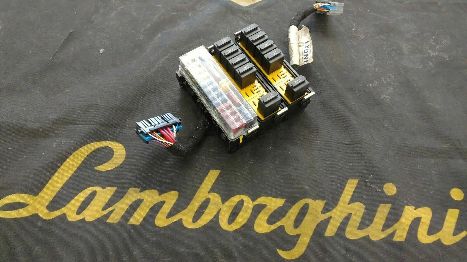 LAMBORGHINI GALLARDO ENGINE FUSE BOX UNIT OEM 407971258 FROM 2005 CAR