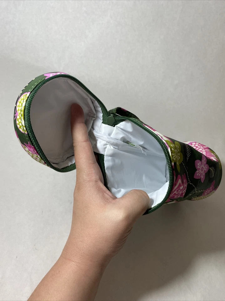 Carrito biberón Vera Bradley en rosa oliva Foto 3 de 3