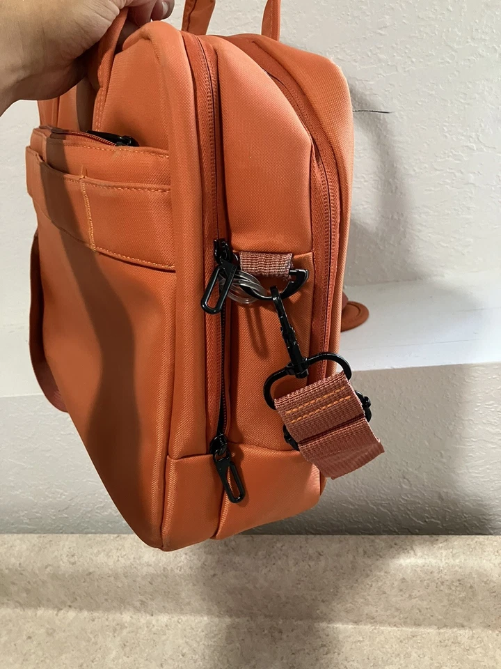 BRINCH Bolso Mensajero para Laptop Color Naranja 15” Ancho Correa para Hombro y Mano Foto 3 de 4