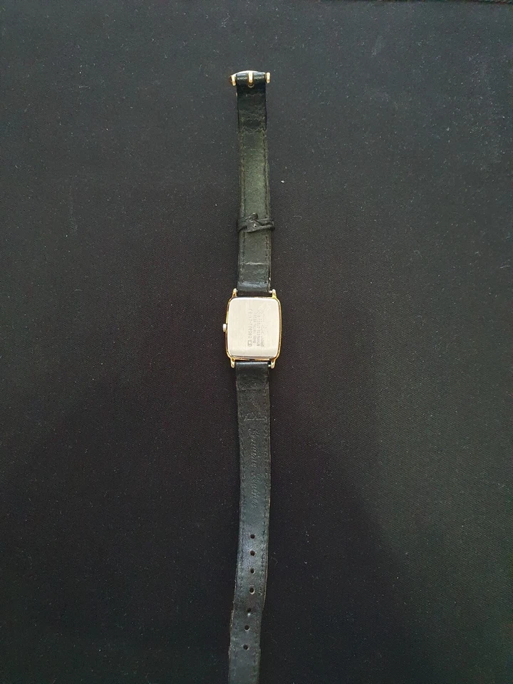 Reloj de pulsera rectangular vintage Orient Tank esfera negra Foto 4 de 4