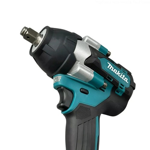 Makita DTW700 18V Li-ion Cordless Brushless 1/2" Mid Torque Impact Wrench - Picture 4 of 6