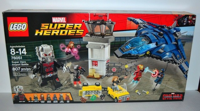 super hero airport battle