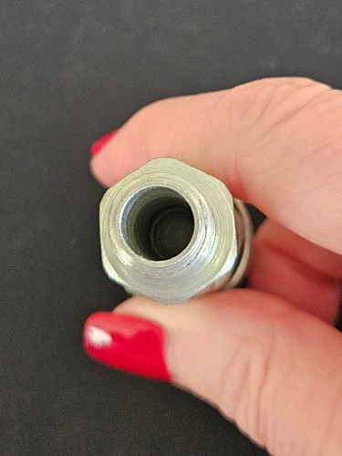 ARO 210-212 Coupler, 1/2" with 1/4" NPT - Picture 3 of 4