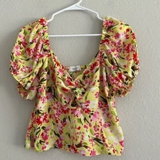 Sienna sky crop blouse size XL --