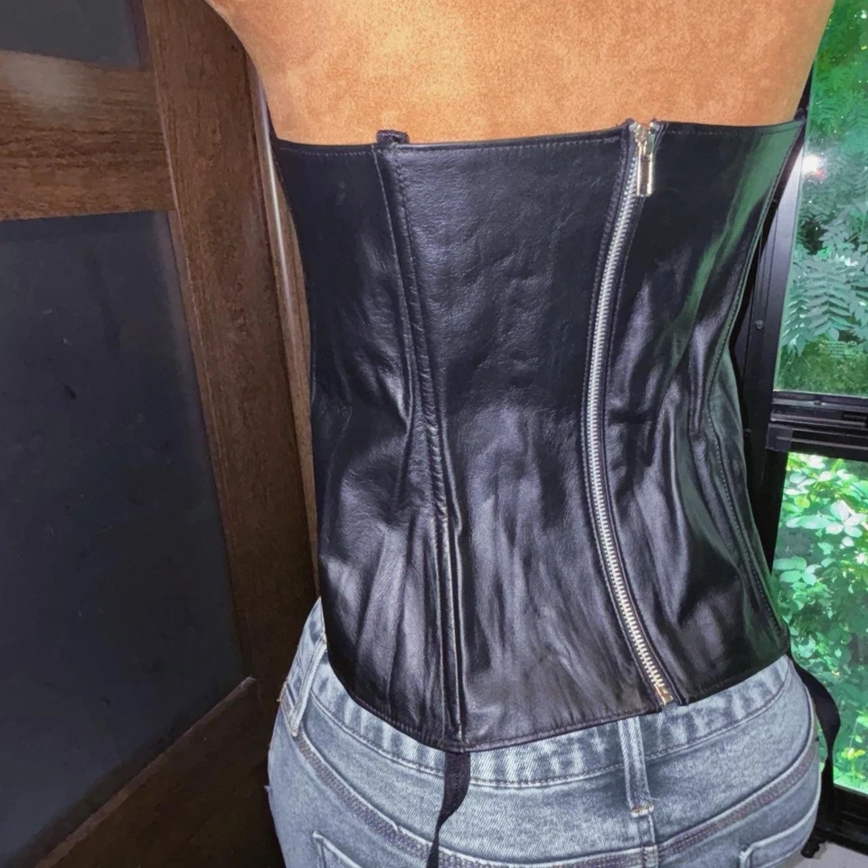 Corsé ALLURE Vintage 100% Cuero Negro Sobre Busto Talla XL Foto 4 de 4
