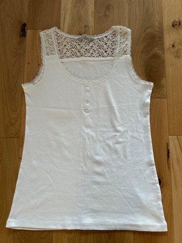 Ladies White Vest Top Size 18 with crotchet detail