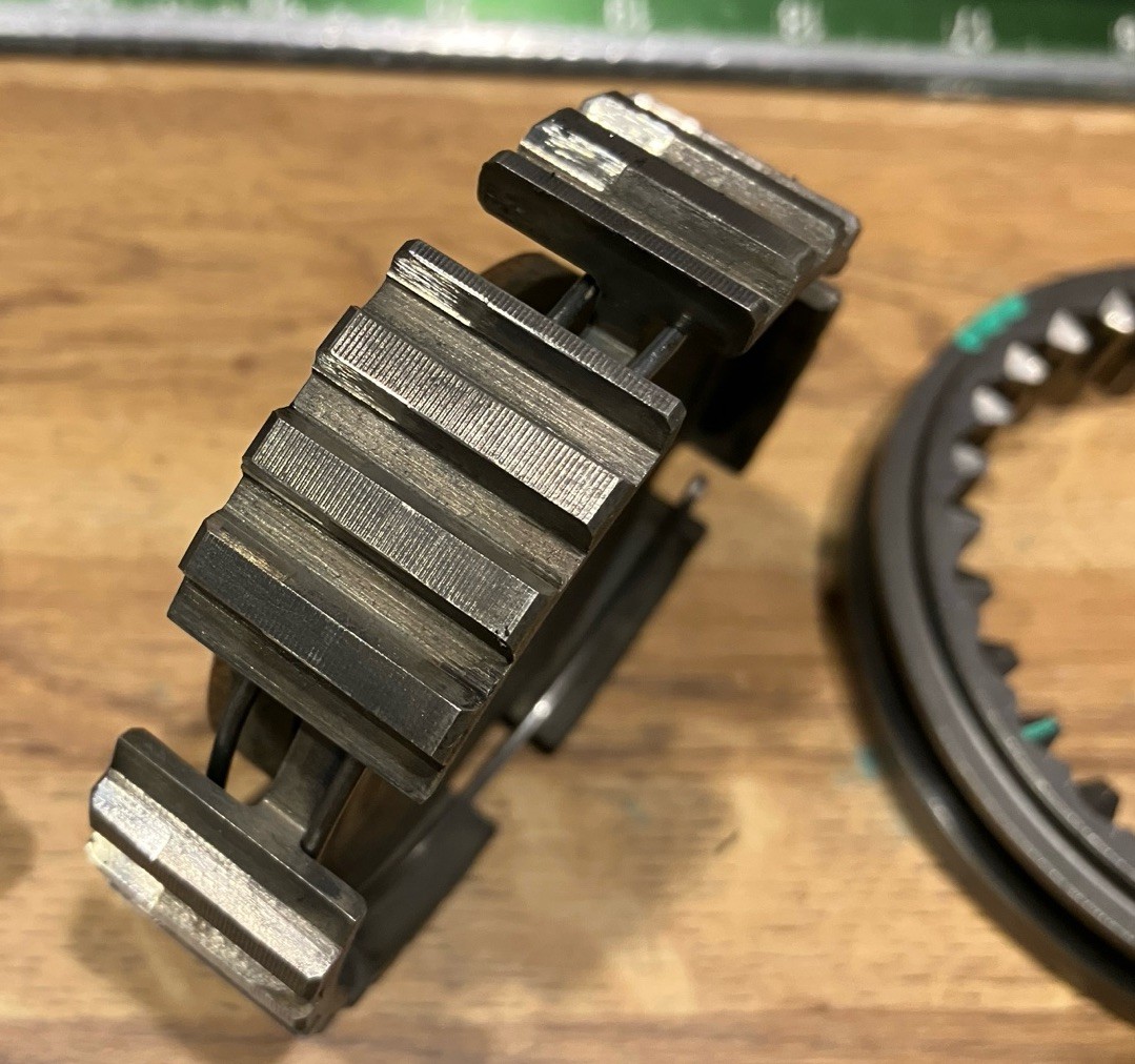 VW 02Z 02A 02J Manual Gearbox 5th Gear Selector Hub Fork Washer Kit 02J311241F