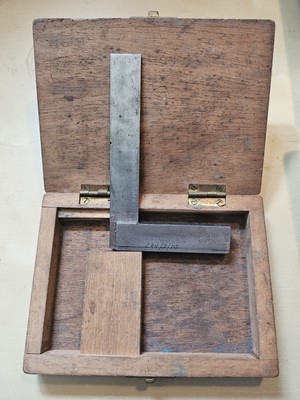 Precision Engineering Square Moore & Wright No. 400/4