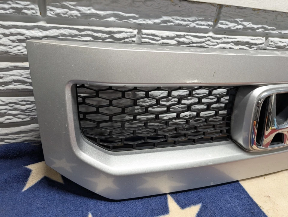 ✅ 09-11 Honda Element Front Upper Grill Grille Assembly Complete Silver OEM — 第 2/4 张图片