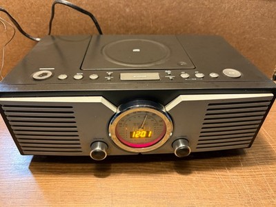 Vintage Looking TEAC CD Receiver SL-D88 Radio Audio Alarm Clock - Used