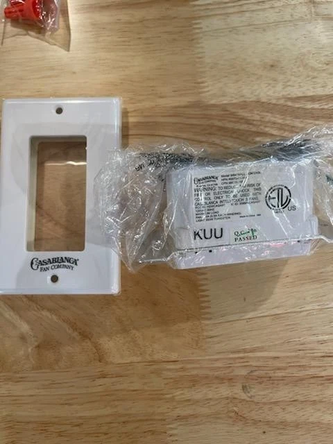 Control de pared Casablanca W-84 Intelli Touch 3 Rfit Foto 3 de 4