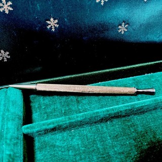 Vintage Max Factor Hollywood Fine Line Pencil Gold Tone Metal