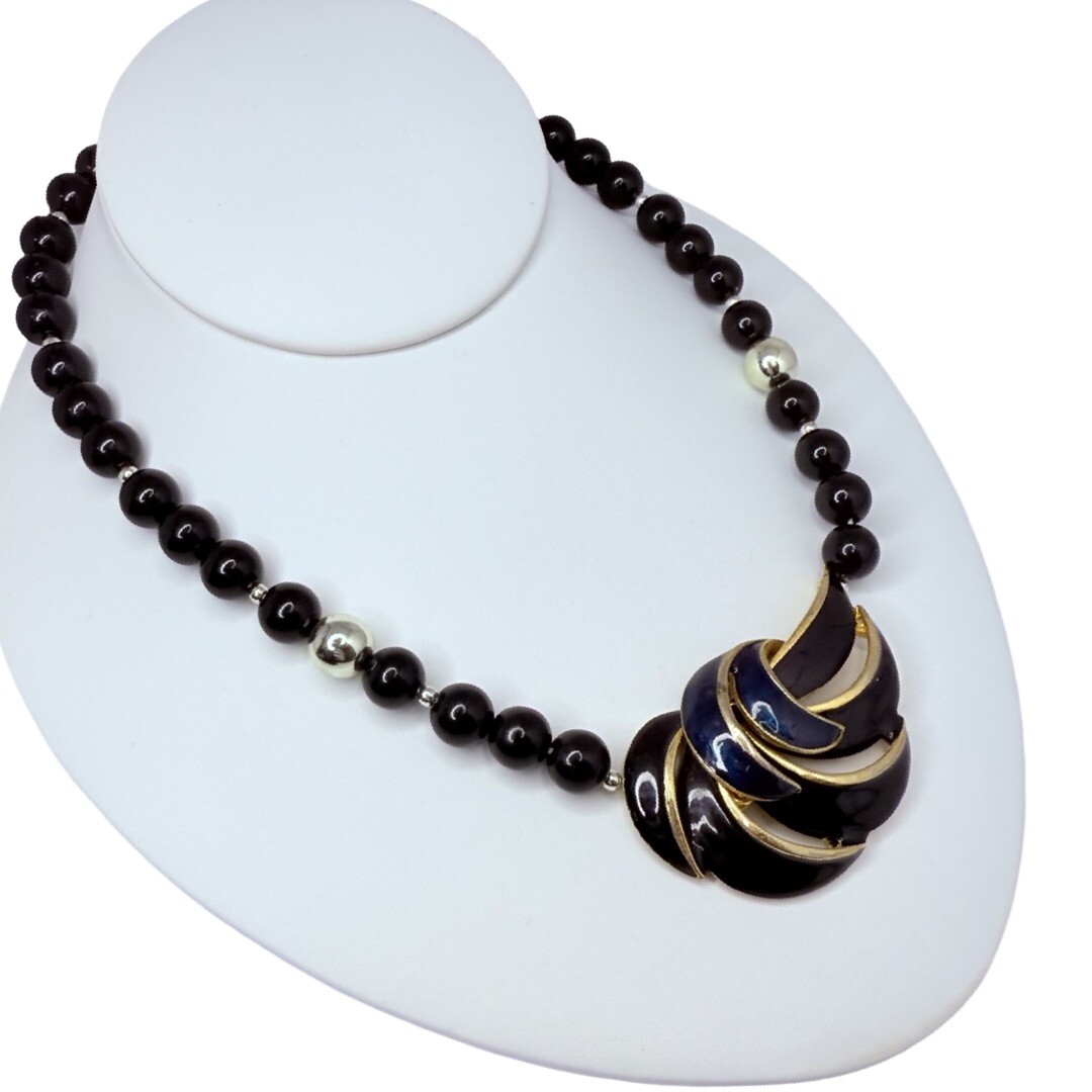 Givenchy Necklace 17.5" Navy Blue & Black Pendant Beaded Haute Couture thumbnail 5