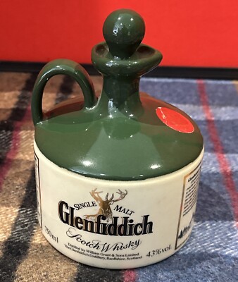 Glenfiddich Mary Queen of Scots Empty Whisky Bottle  750ml Stoneware Decanter