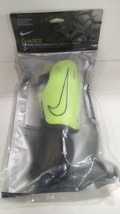 Nike Charge 2.0 Shin Guard [Volt] *SIZED SMALL* 886066520603 | eBay