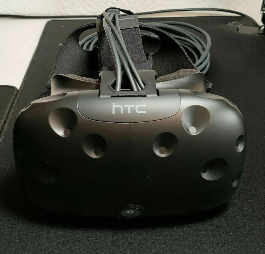 HTC Vive VR Komplett Set - Bild 2 von 4