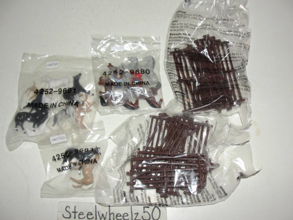 Ertl Farm Country Mustang Roundup 1/64 Scale Accessory Set 1997 SEALED CONTENTS - Image 3 of 4