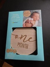 Monthly Milestone Wooden Photo Cards For Infant/Baby Growth For Photos NEW