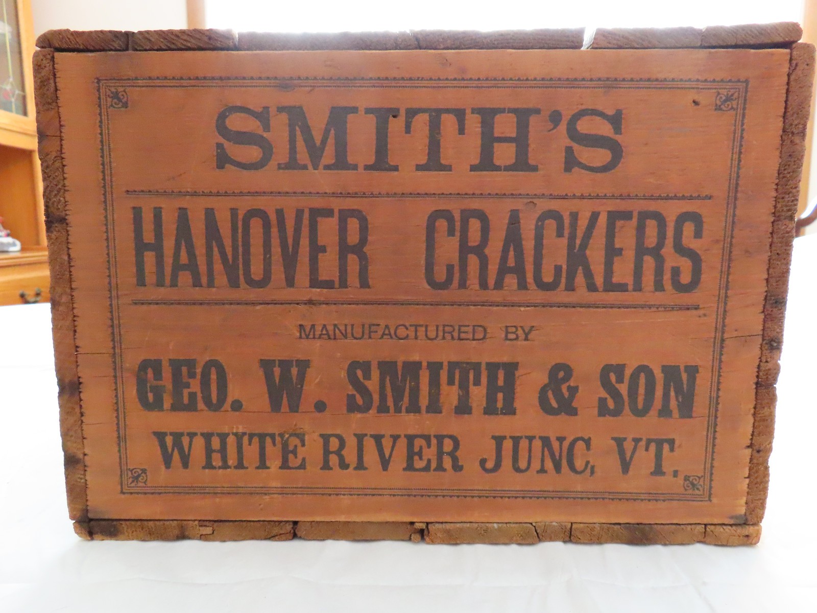 Antique Wood Crate Smith's Hanover Crackers Confectionery Soda Box w/ Lid~VT