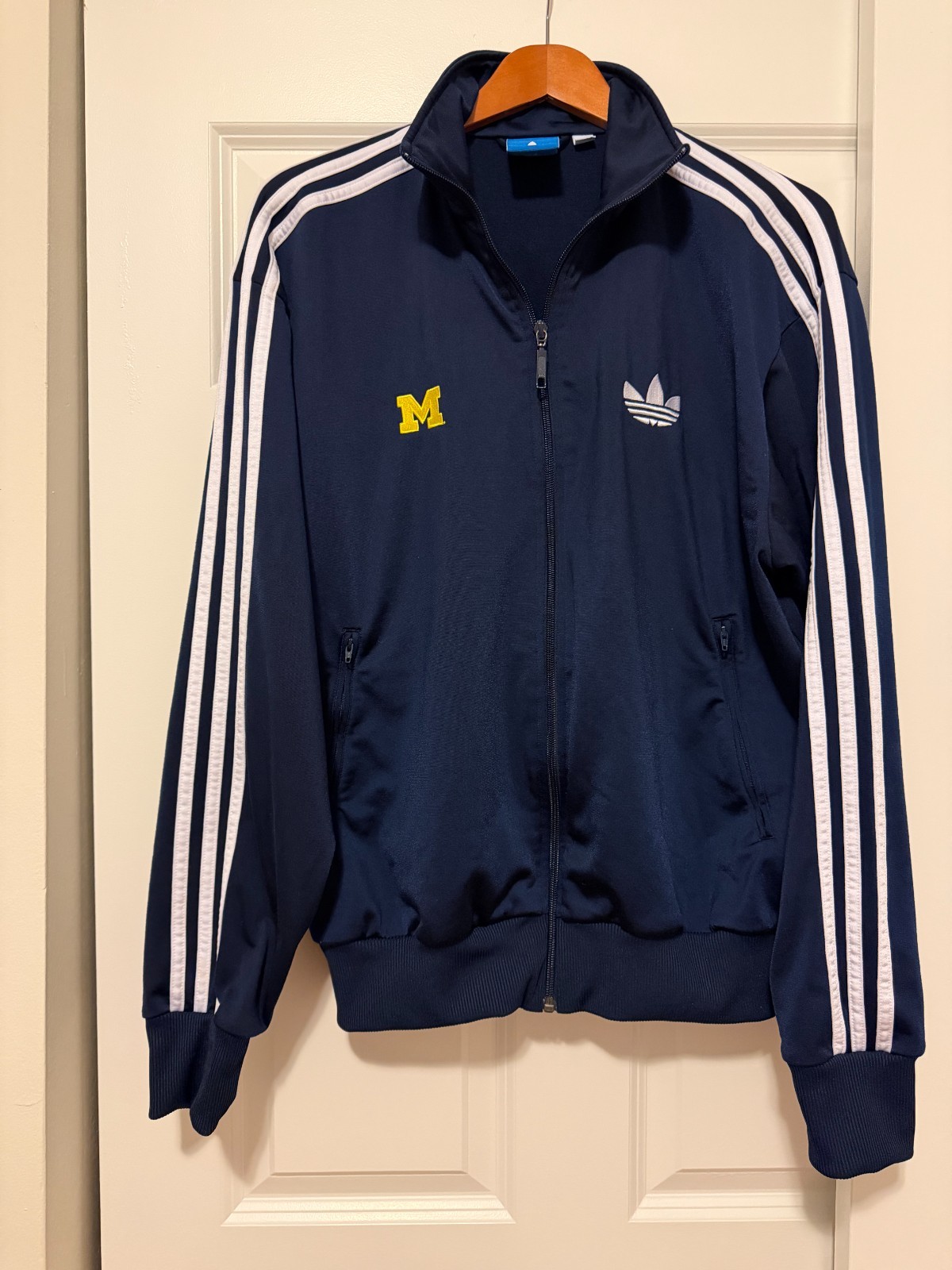 Men's Large Adidas Michigan Hockey Jacket - Indians The Frozen Diamond Faceoff