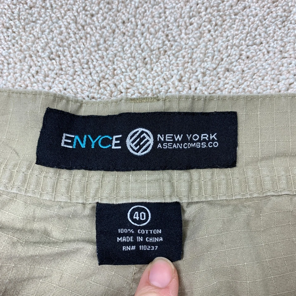 Pantalones Cortos Carga ENYCE Para Hombre Talla 40X13 Tostados Multi-Bolsillo Frente Plano Informal Algodón Foto 3 de 4