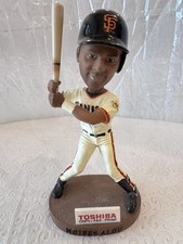 Moises Alou Bobblehead- 2006 MLB San Francico Giants SGA: Head detach/Mispelling