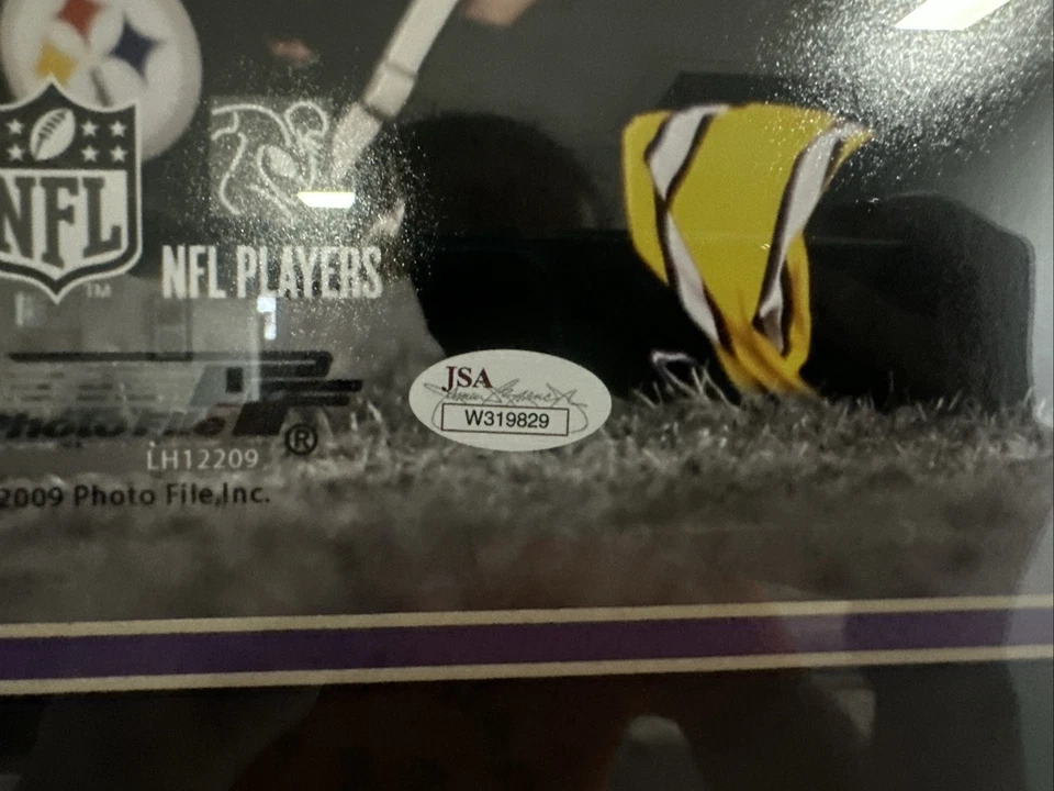 Ray Lewis Autographed Framed Photo Baltimore Ravens Memorabilia JSA - Image 4 of 4