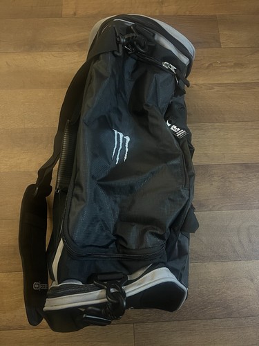 OGIO Big Dome Duffel Gym Bag w/Shoe Compartment Muscle Milk Logo - Picture 4 of 8