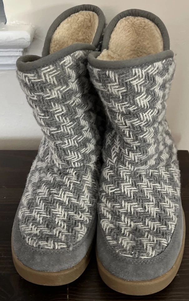 Zapatillas Sanuk Talla 11 Para Mujer Gris Blanco Tejidas Parte Superior Alta Sherpa Suela de Goma Foto 3 de 4