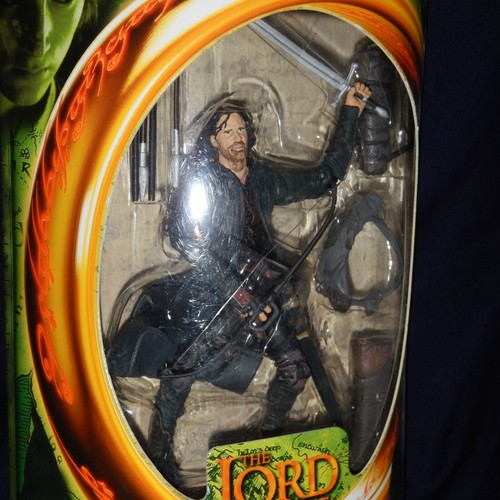 Il Signore degli Anelli Compagnia dell'Anello ~ Aragorn ~ Modellino Lancio Freccia - Foto 7 di 11