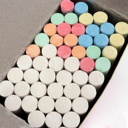 50 x COLOURED CHALK STICKS Blackboard Pavement Kids Children's Art Craft Colour - Picture 3 of 5