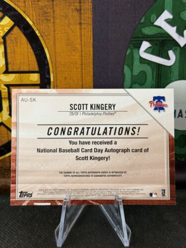 Tarjeta de béisbol Topps 2019 día nacional Scott Kingery autógrafo automático/477 #AU-SK - Imagen 2 de 2