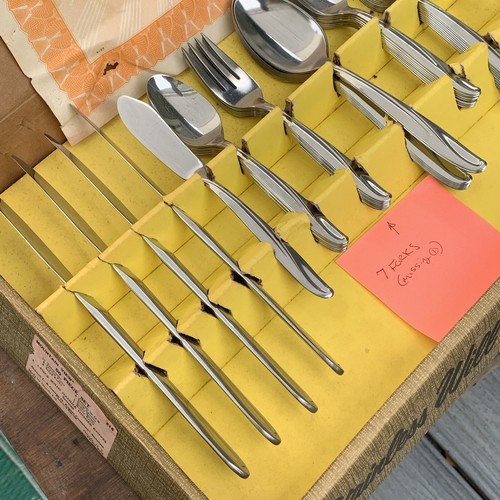 Oneida Ltd Stainless Flatware NIB! 1962 Mountain View Simeon L. & Rogers 49pcs - Picture 17 of 20