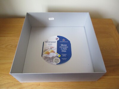New Silverwood 11 inch 28 cm Square Cake Tin Loose Base