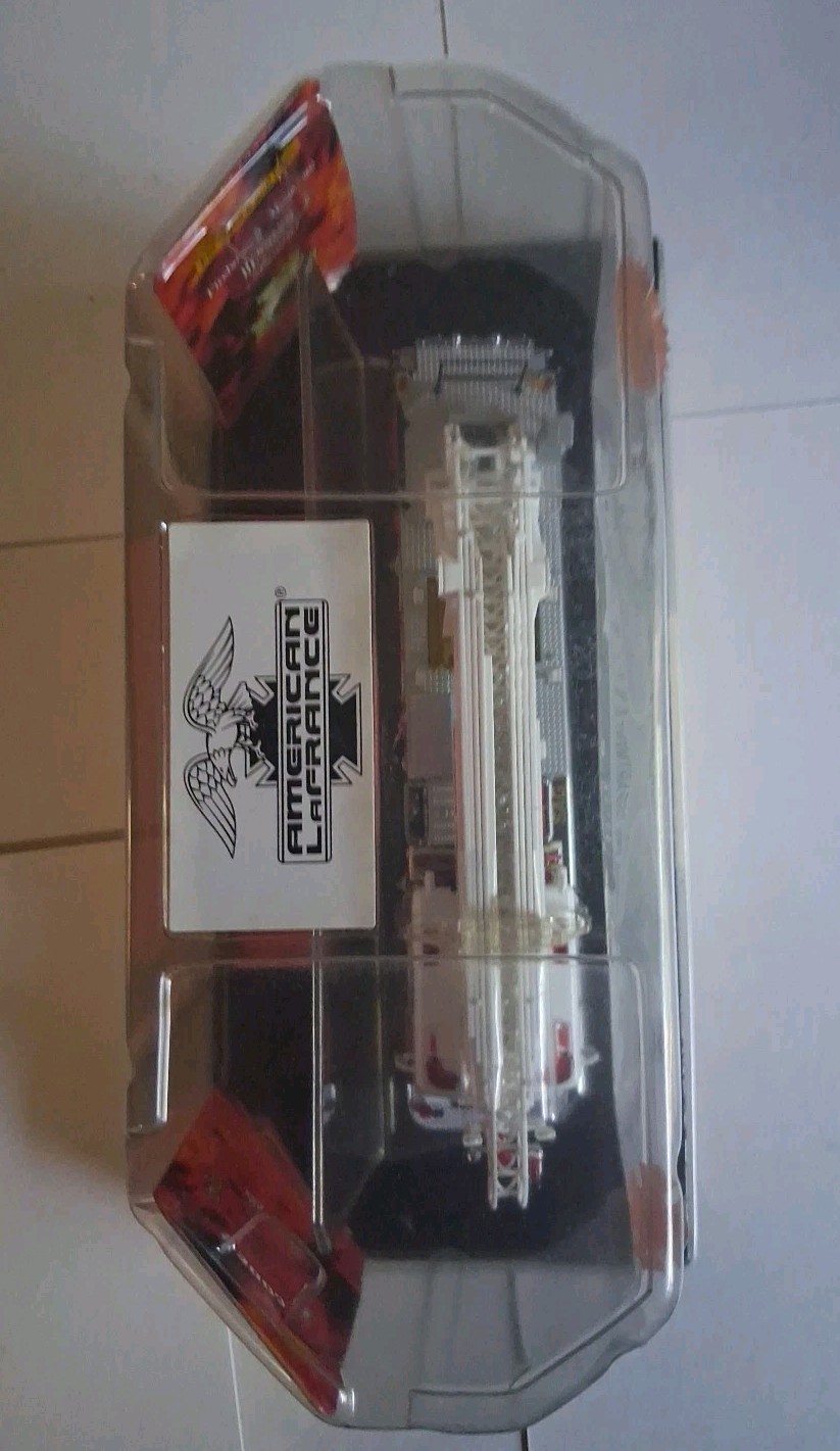 Picture 5 of 6