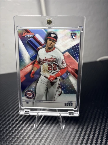 2018 Bowman's Best - Refractor #29 Juan Soto (RC) Very Clean!!!! Ships In Mag!!