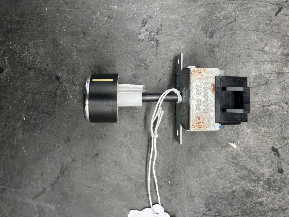 Interruptor de ventilador de velocidad del aire control de clima OEM Buick Rendezvous 2002-2007 12246056 Foto 2 de 4