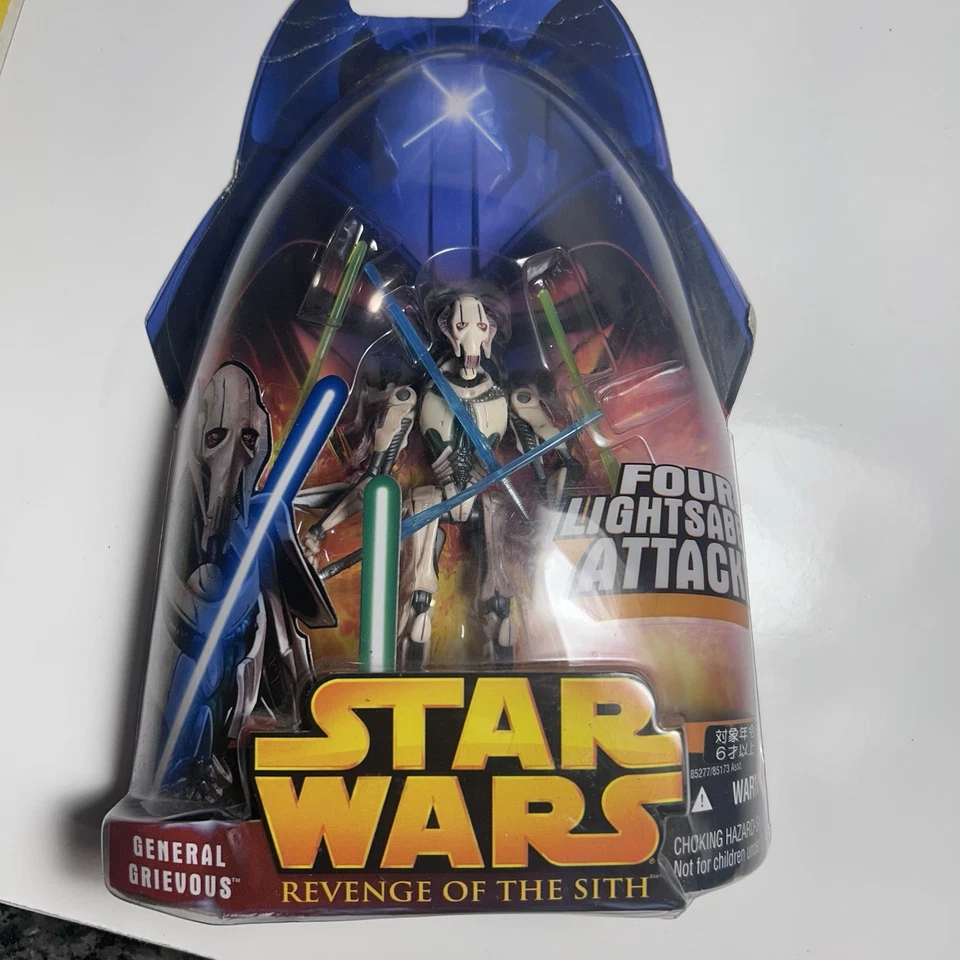 Star Wars General Grievous En Caja Tsmeu- Bicicleta 6 Ruedas La Venganza de los Sith 2004 Foto 2 de 4