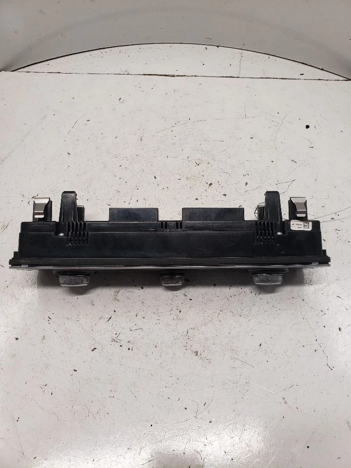 温度控制 双区 Climatronic 适合 15-17 奥迪 S3 1378428 — 第 2/4 张图片