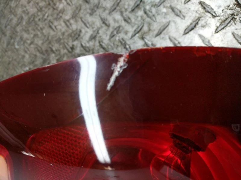 Cuarto de luz trasera de pasajero montado en panel para 01-03 AURORA 704973 Foto 2 de 4