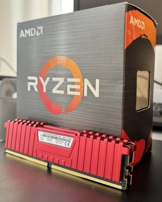 Bundle AMD Ryzen 3 2200G 8GB Corsair Vengeance DDR4 2400 MHz RAM Wraith Stealth