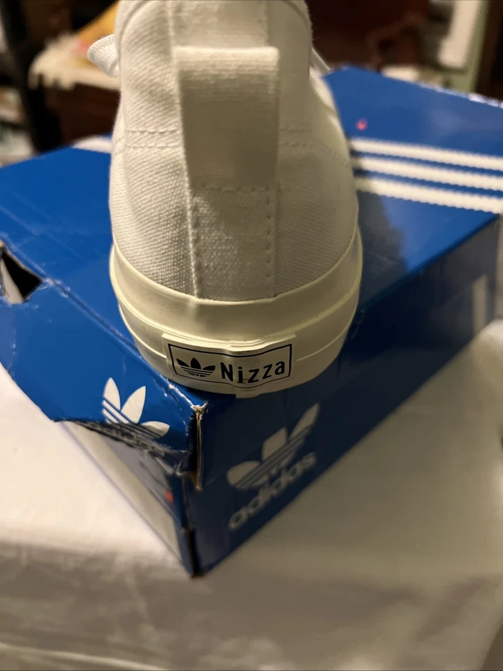 Adidas Nizza RF Shoes Men's US 10 Casual Sneakers Men’s Size 10 - Image 3 of 4