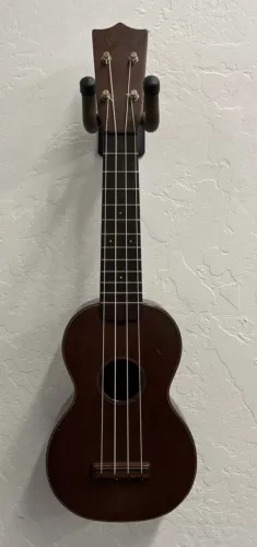 Martin & co 1940’s mahogany Soprano style 1 Ukulele Vintage With Hard Shell Case