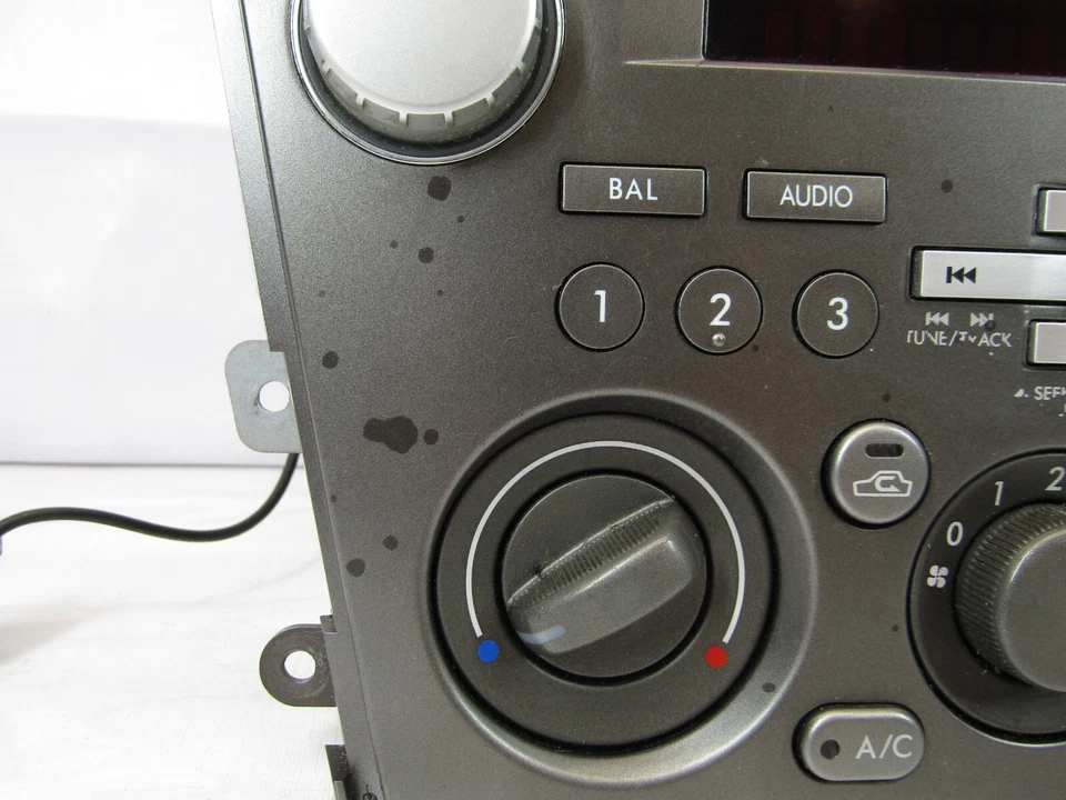 Subaru Legacy Outback 2007-2009 estéreo radio control de clima bisel 86201AG69B Foto 2 de 4